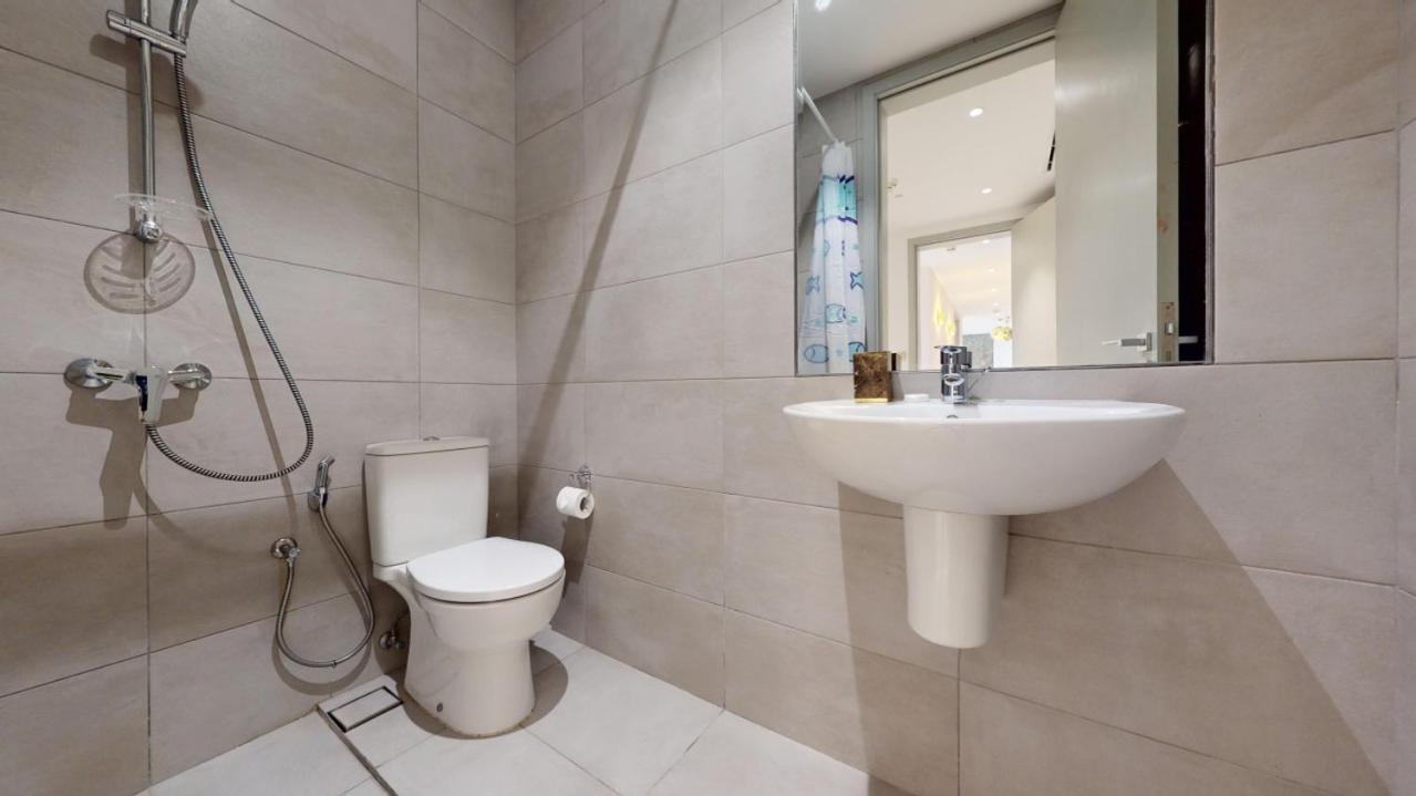One Jbr - Luxurious Two Bedroom With Sea View Apartment *