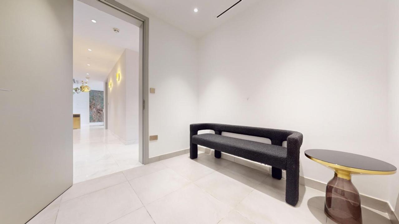 Apartment One Jbr - Luxurious Two Bedroom With Sea View *