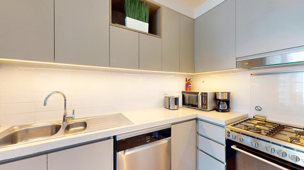 Creek Gate - Stunning Two Bedroom In Creek Harbour *