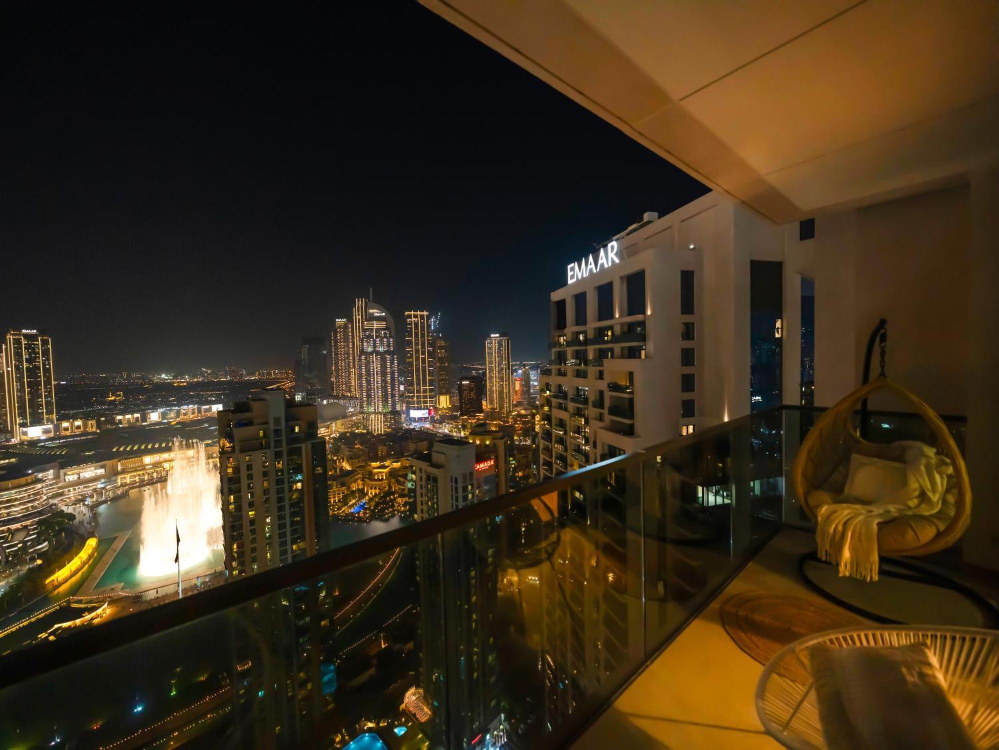 Wabi-sabi Style Fountain-view 4 Bedroom In The Sky Dubai