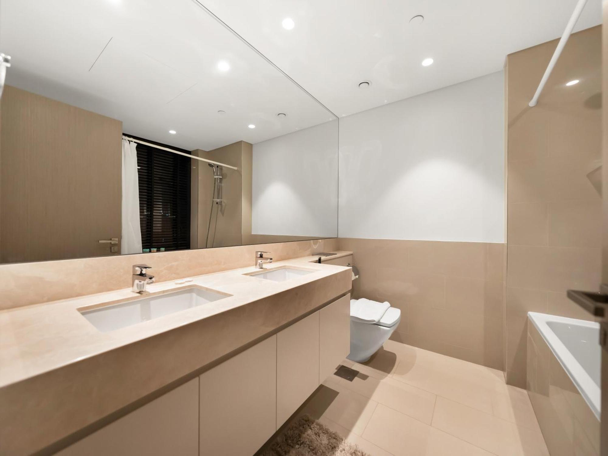 Apartment Wabi-sabi Style Fountain-view 4 Bedroom In The Sky *