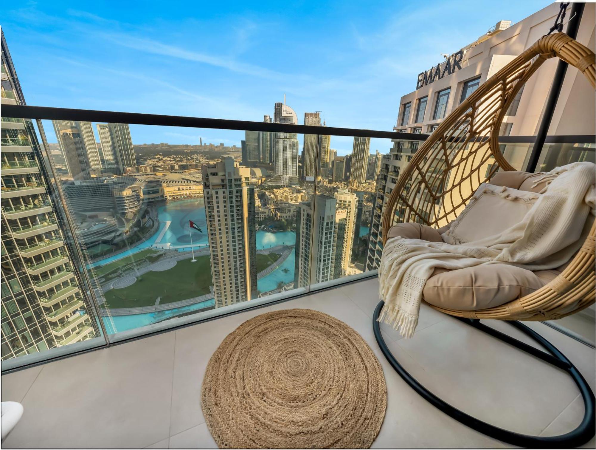 Apartment Wabi-sabi Style Fountain-view 4 Bedroom In The Sky *