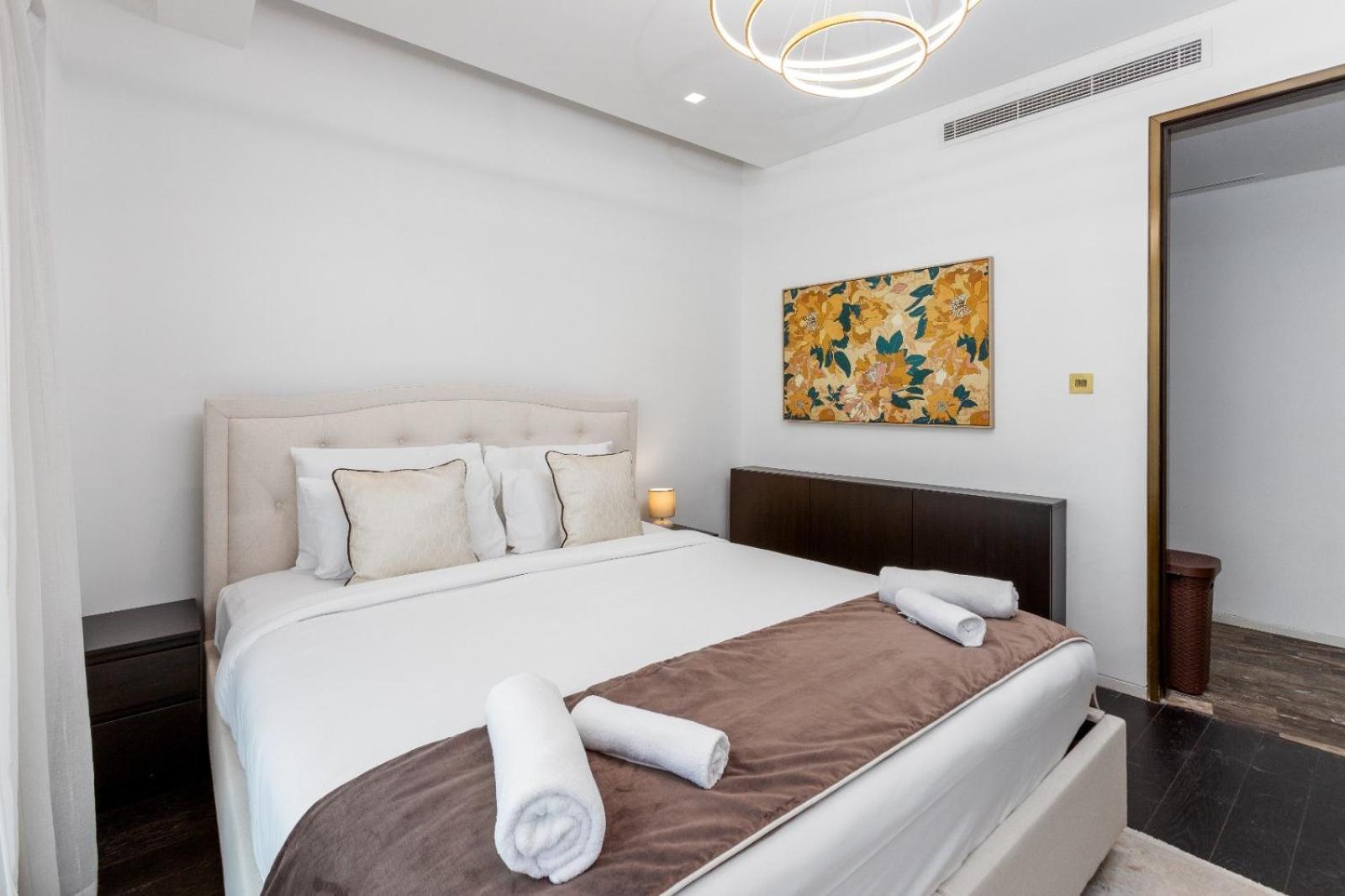 Apartment High Floor 3br In Damac Heights, Marina - Allsopp & Allsopp *