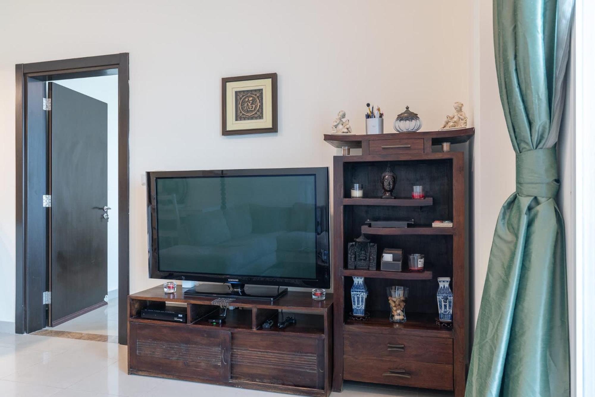 Charming, Sun-filled 1-bedroom In Red Residence, Sports * Dubai