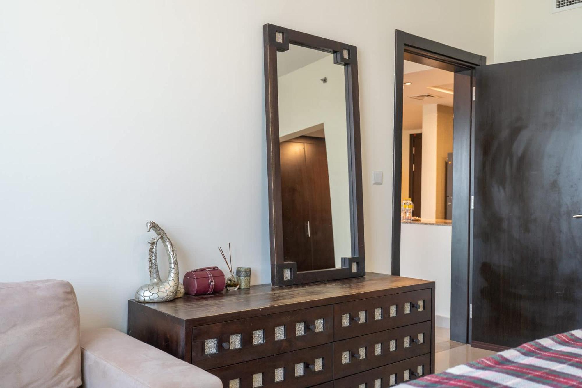 Apartment Charming, Sun-filled 1-bedroom In Red Residence, Sports