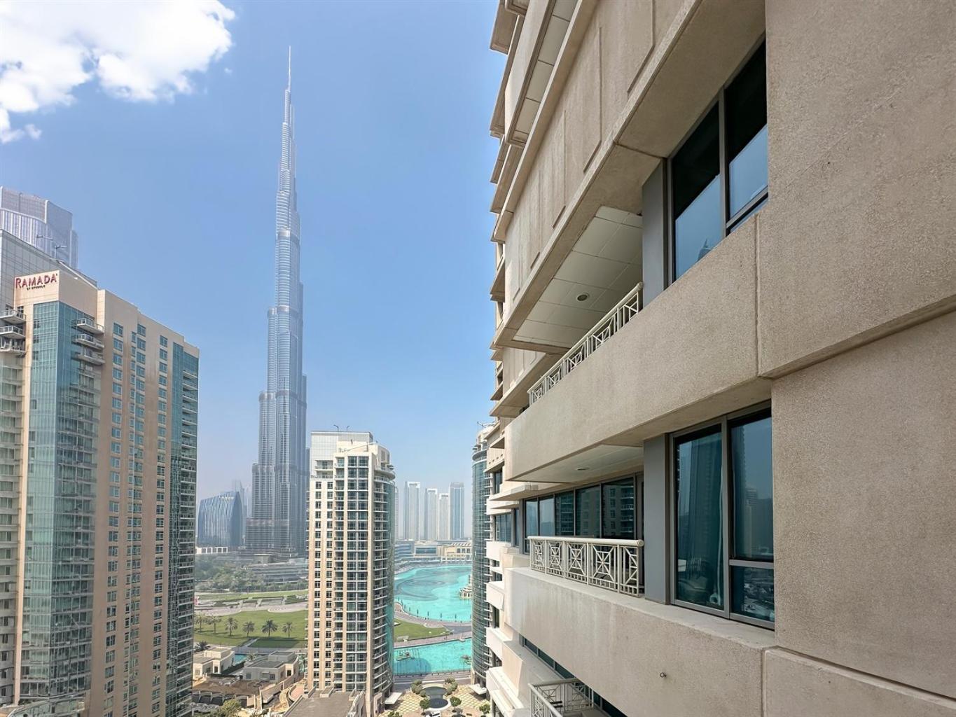 Trophy - 29 Boulevard Tower Downtown Apartment Dubai