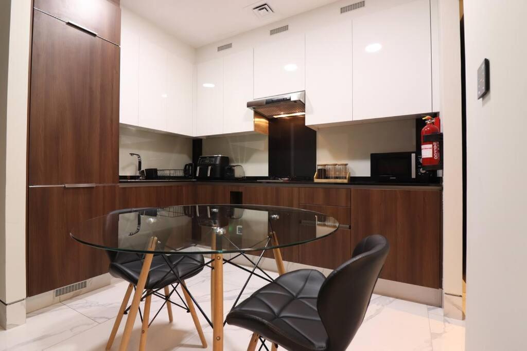 Brand New Chic Apartment *