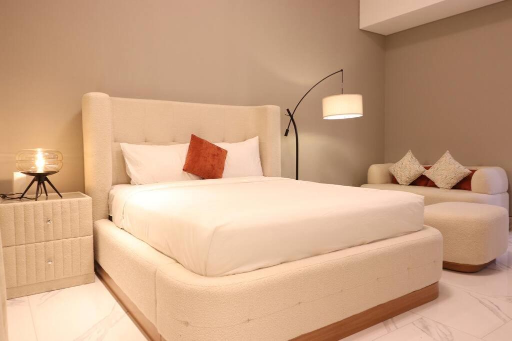 Apartment Brand New Chic *