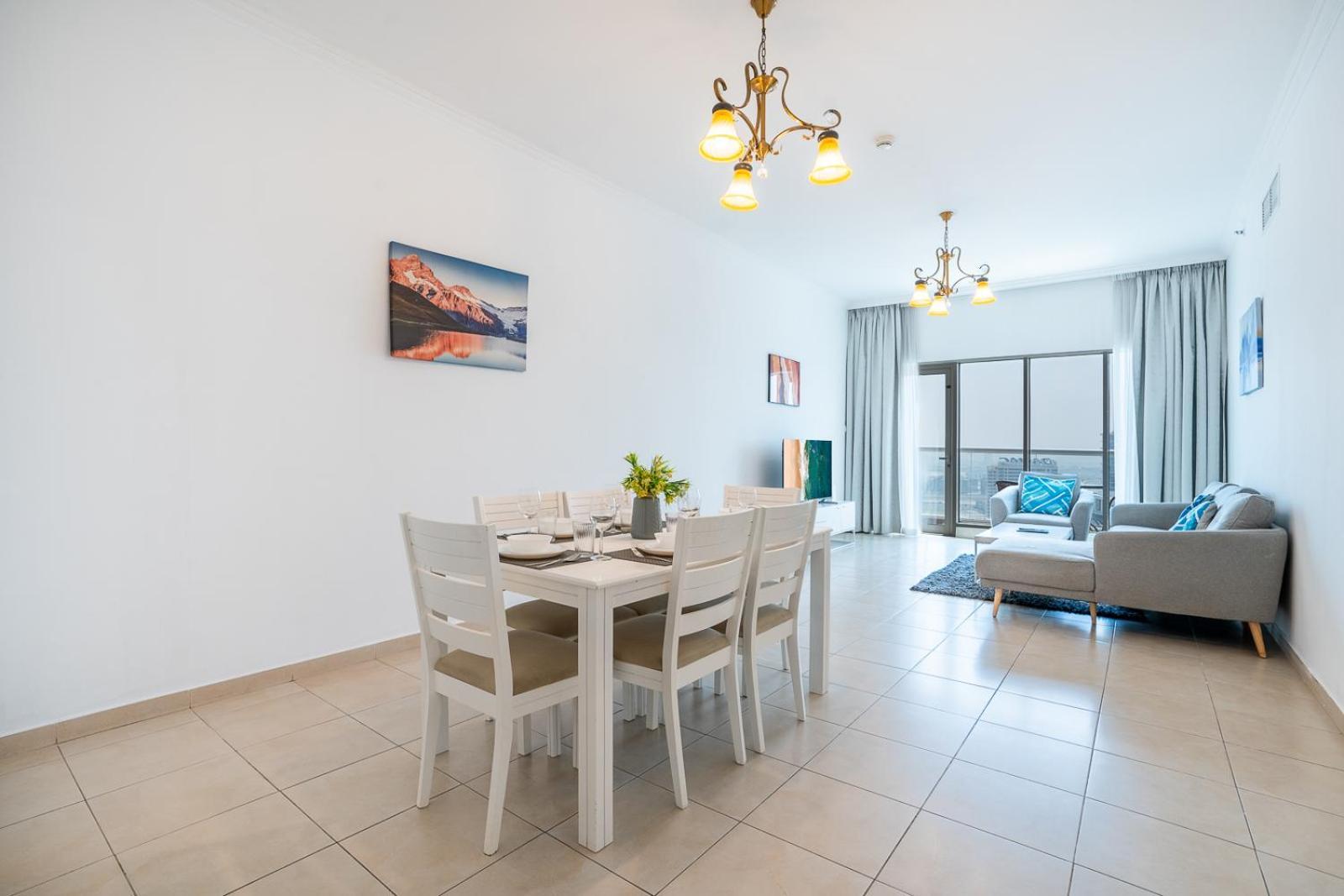 Rh- Modern Elegance 2br, Prime Location, Walk To Mall * Dubai