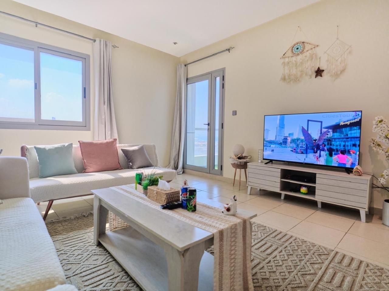 Stylish 1 Bedroom With Sea View - Sunset View Apartment Dubai