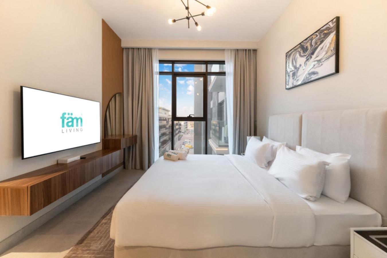 Fam Living - Elegant In Azizi Greenfield Apartment *