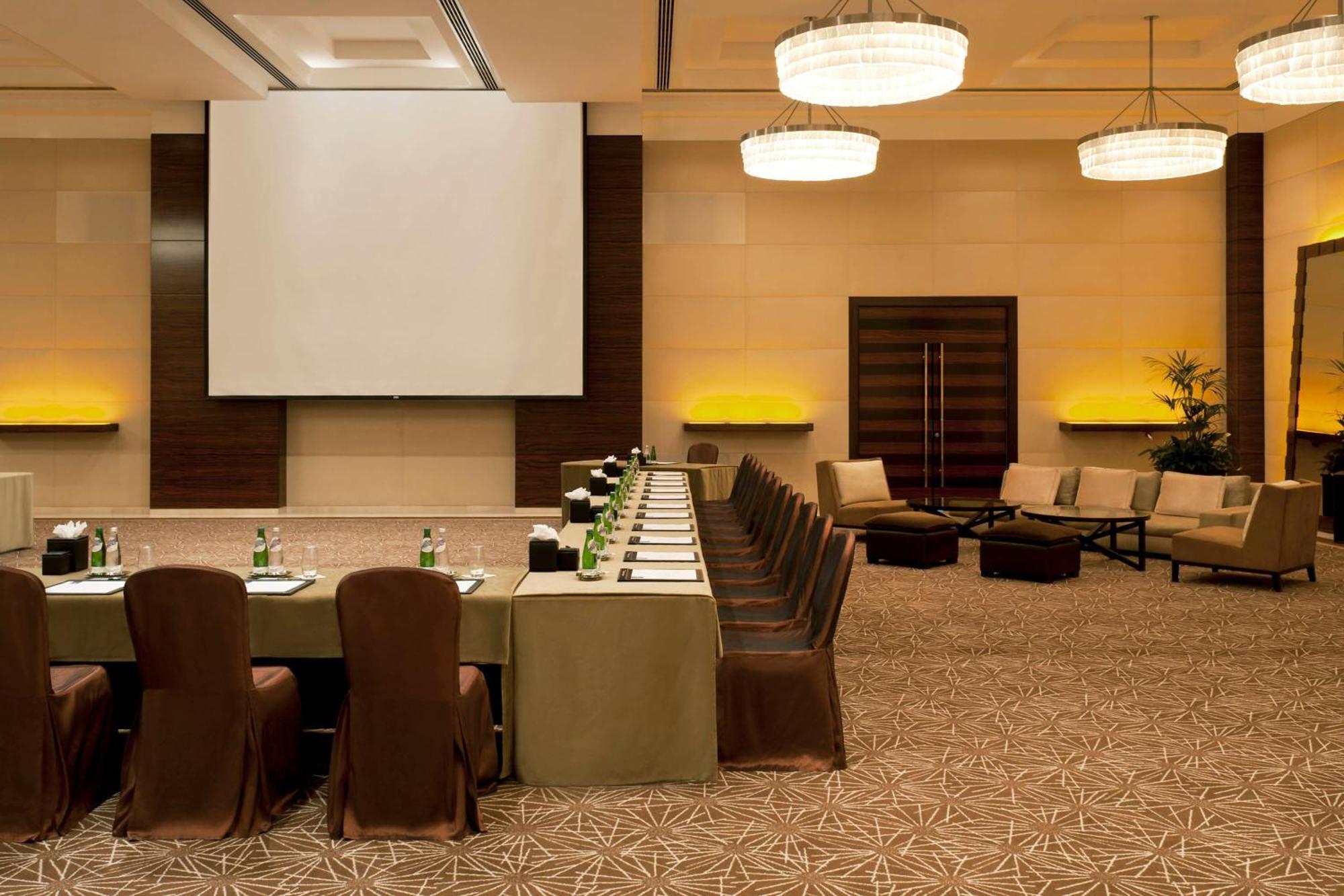 Grosvenor House, A Luxury Collection Hotel, 5*