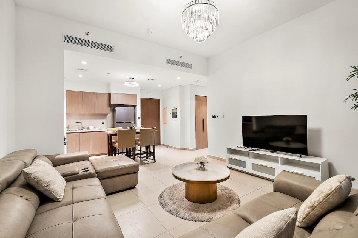 First Class 2br Mesmerizing Views Apartment
