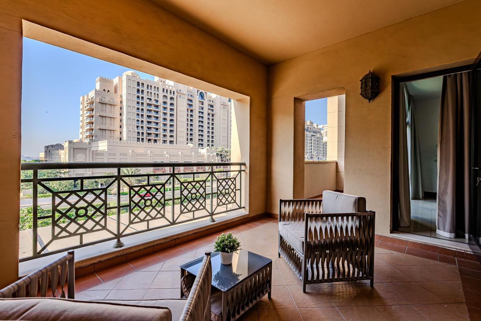Elegant 1bdr In Palm Jumeirah View I Golden Mile * Dubai