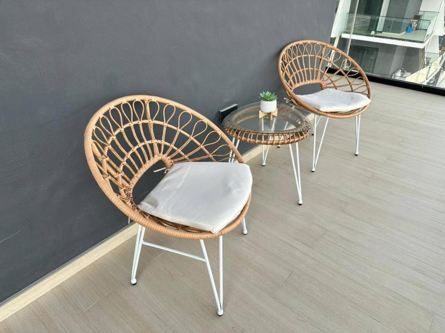 Fully Furnished 1 Bedroom In Jvc