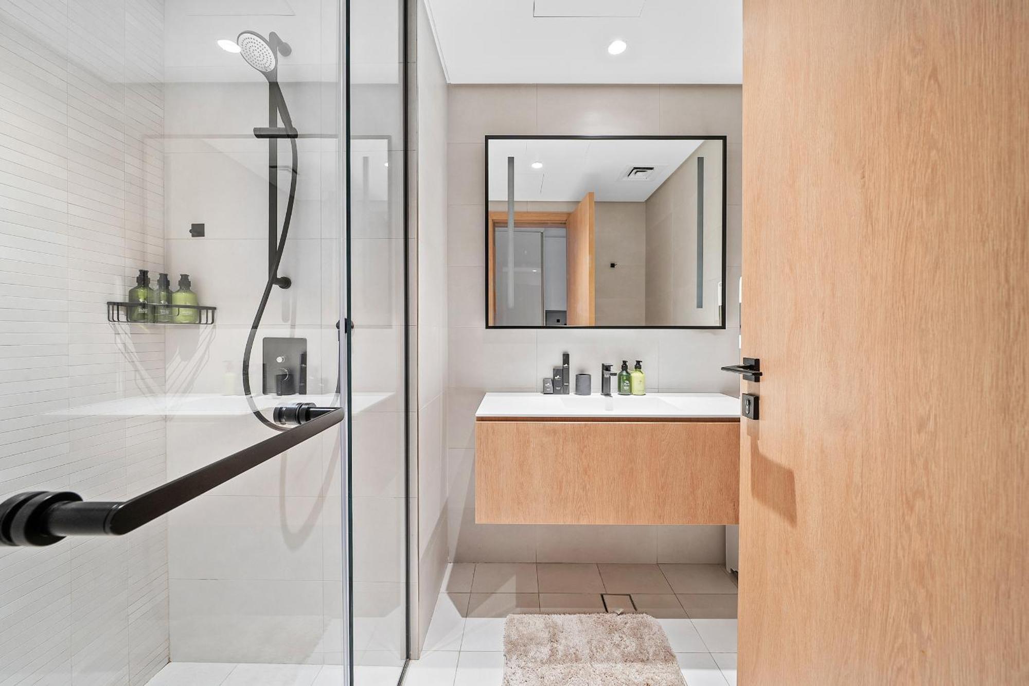 Vayk - Stylish With Iconic Burj Khalifa Views Apartment *