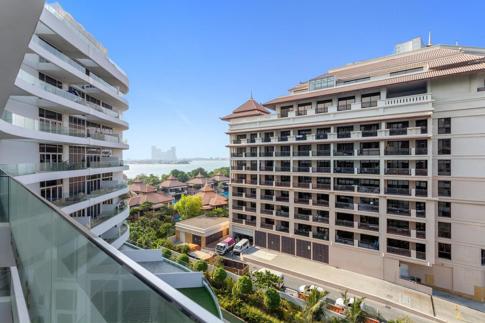 Apartment Lux Mina 1 Bhk In Palm Jumeirah With Sea View And Private Beach *