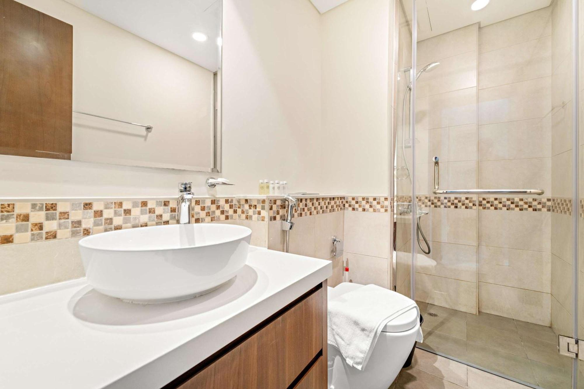 Silkhaus Stylish 1bdr In Vera Tower Nearby Canal