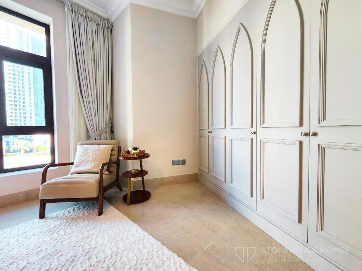 Lux & Cozy 1 Bedroom Steps Away From Burj Khalifa & Mall