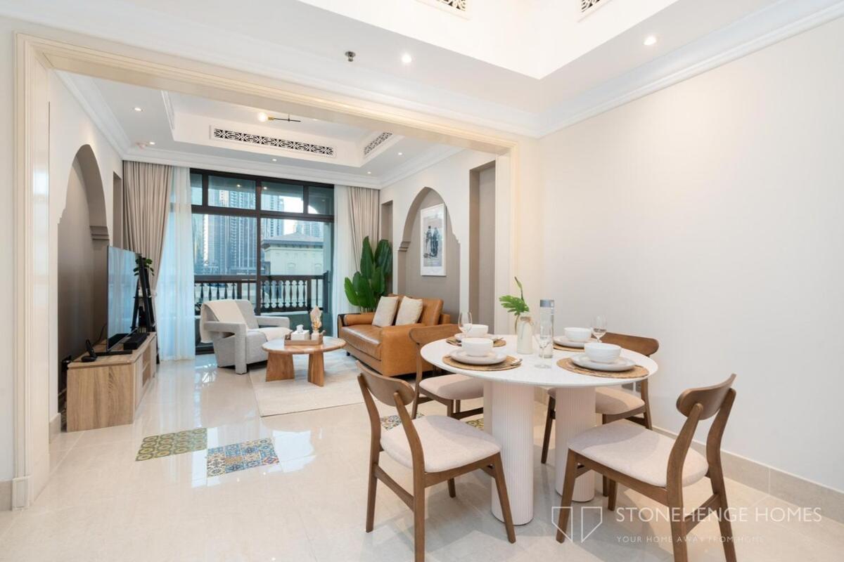 Apartment Lux & Cozy 1 Bedroom Steps Away From Burj Khalifa & Mall Dubai