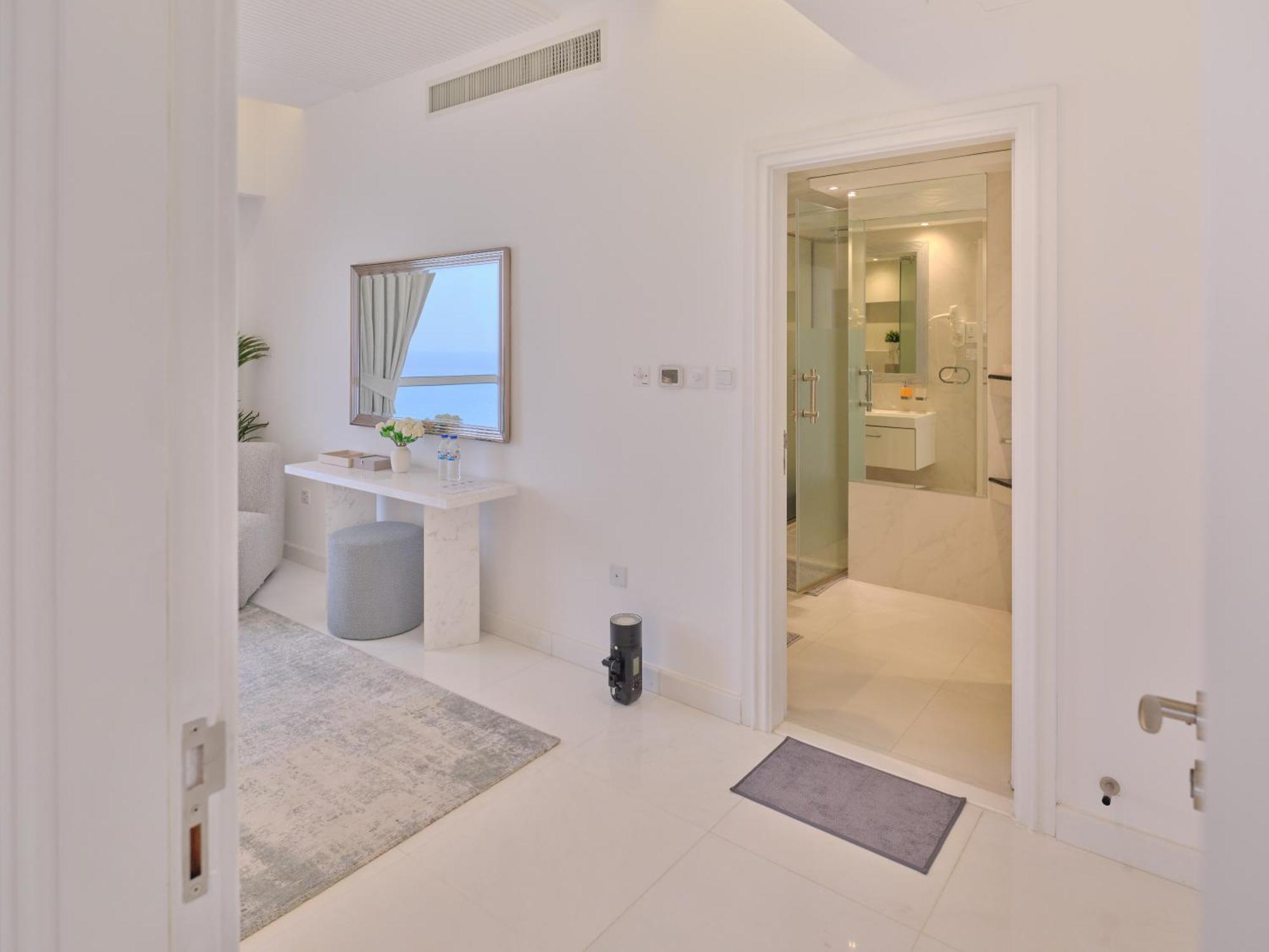 Apartment Jbr Beachfront Luxe Sea Facing *