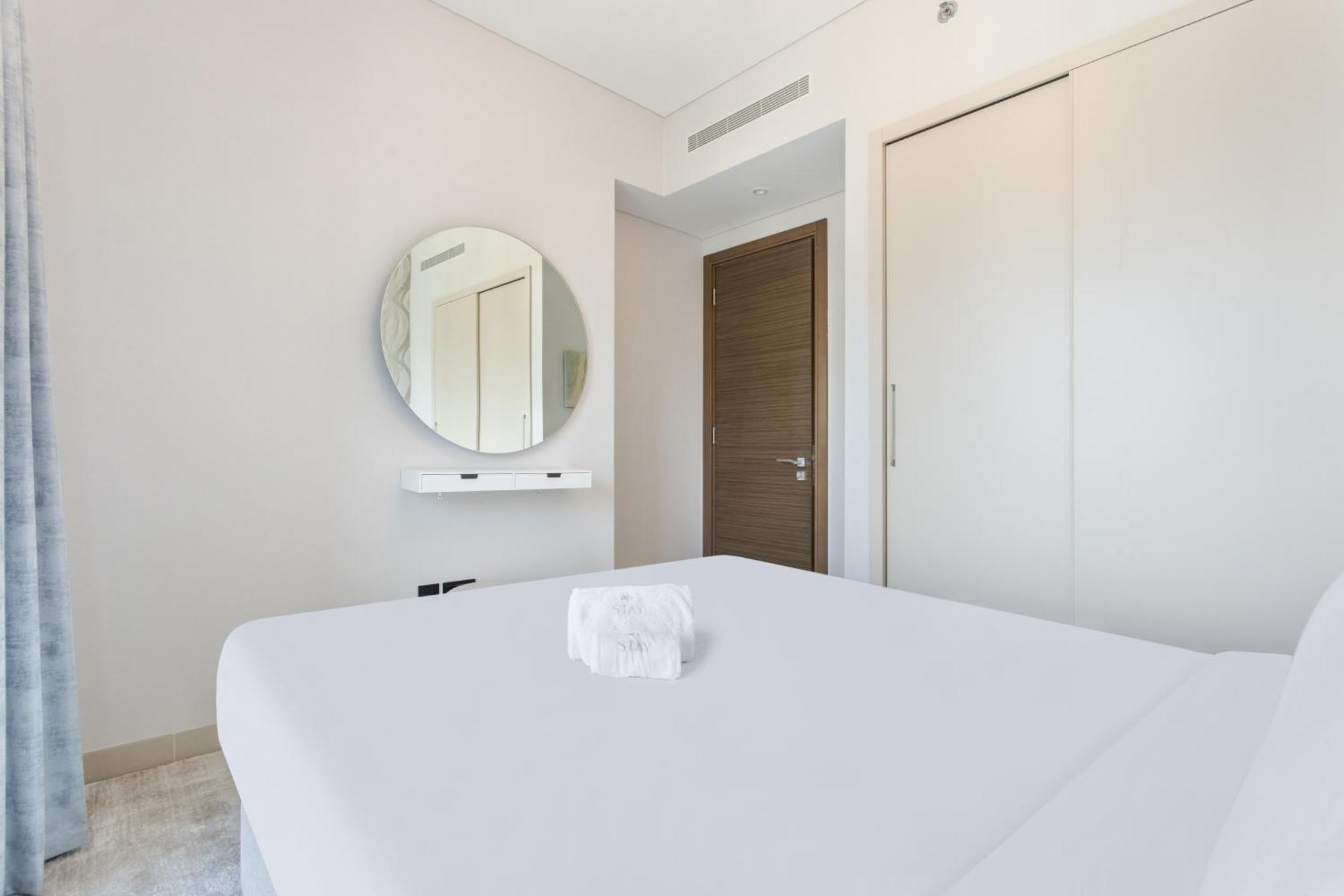 Apartment By Latinem Luxury 2br Cv A2808 Near Burj Khalifa Dubai