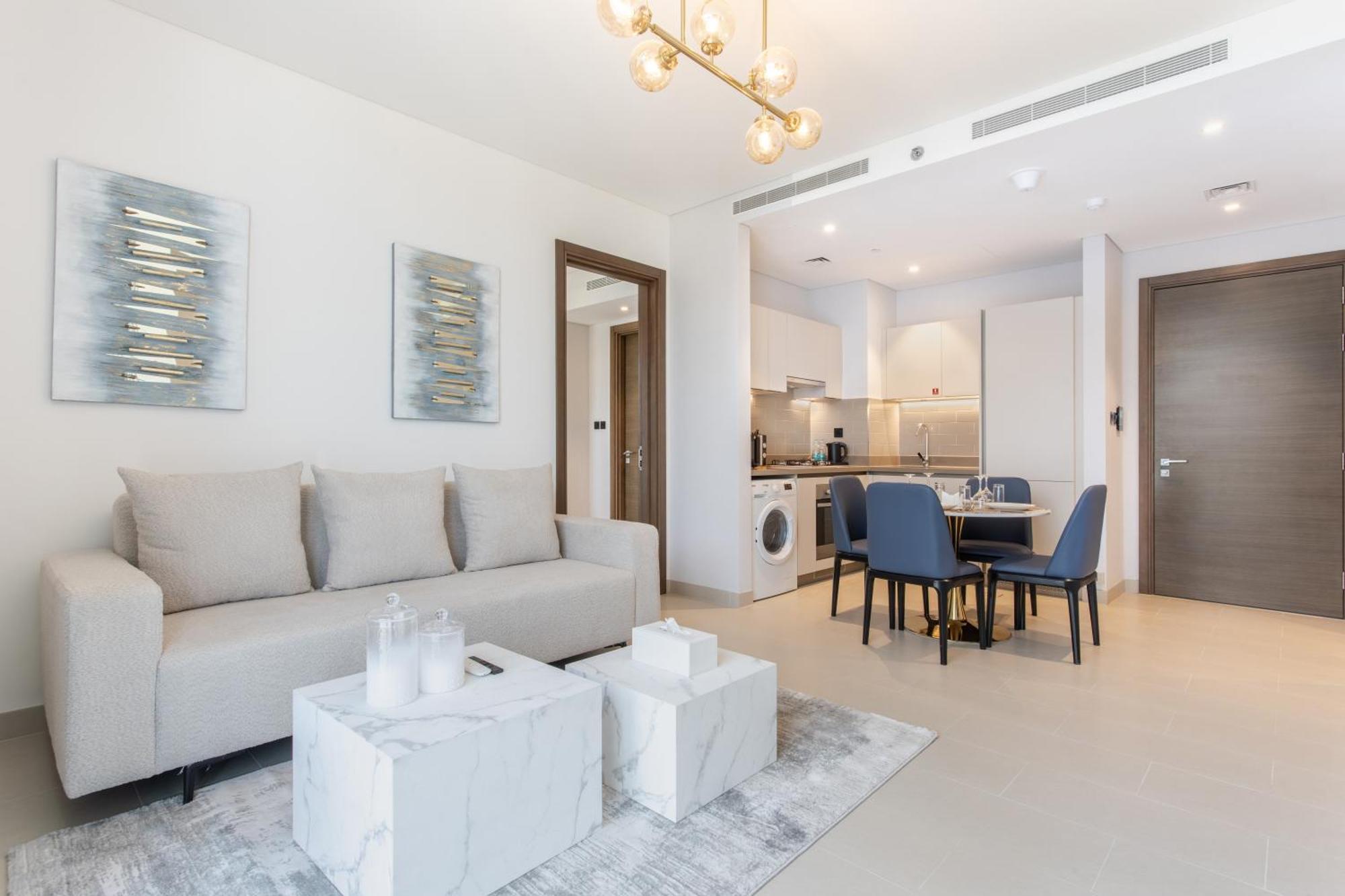 By Latinem Luxury 2br Cv A2808 Near Burj Khalifa Apartment *