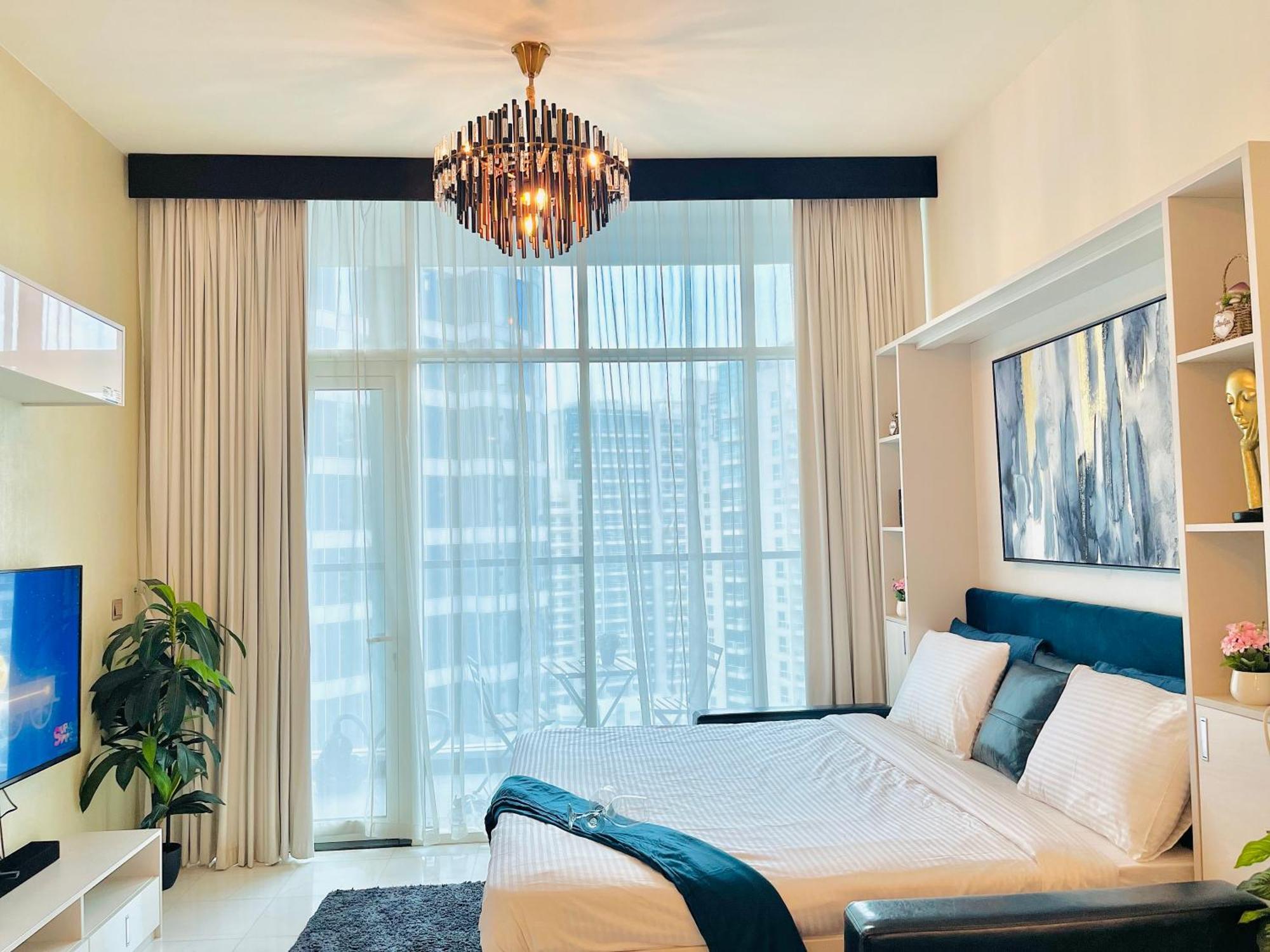 Marvellous Burj Khalifa View Studio, In Downtown *