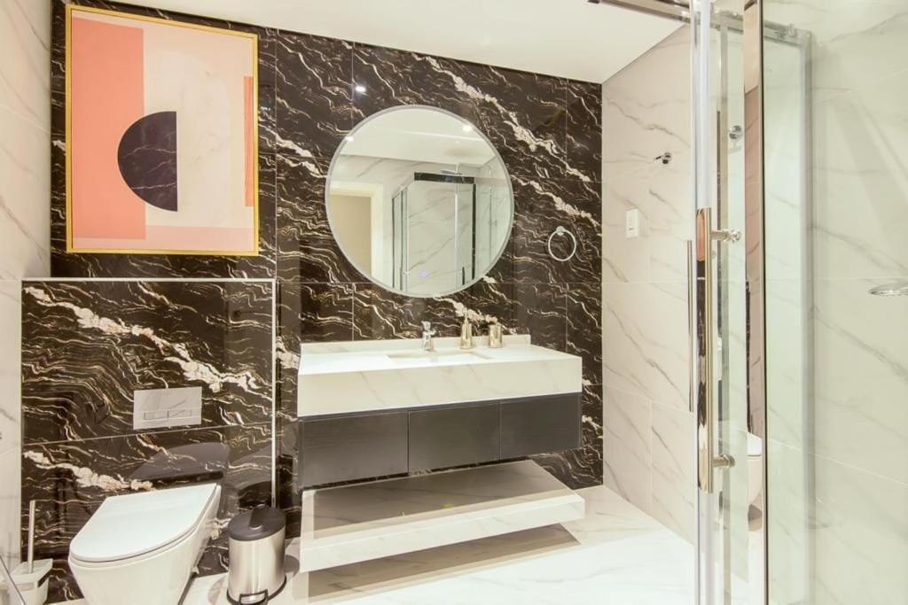 Apartment Spacious 2bdr With Sea View In Jbr Dubai