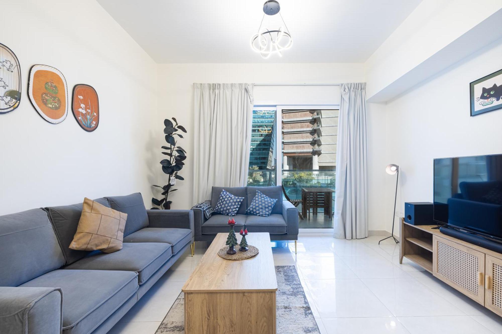 Caicai Homes Ag Tower-business Bay-dubai Apartment Dubai