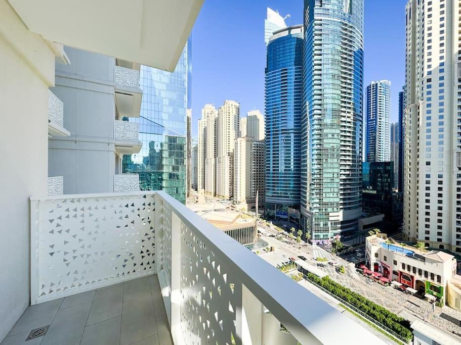 Apartment Aura Luxury - & Infinity Pool Dubai