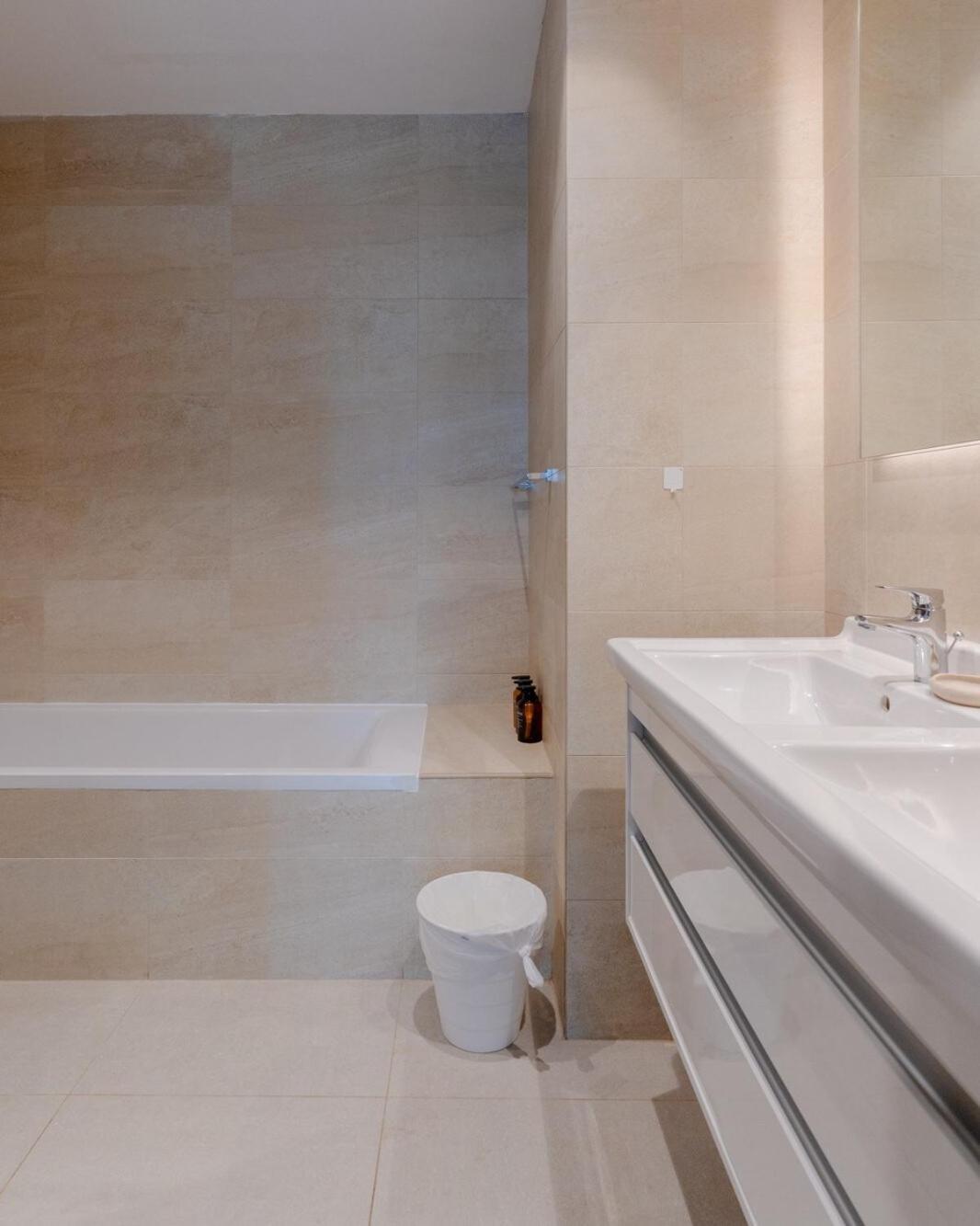 Stylish And Roomy 1br Marina View Fits 3 * Dubai