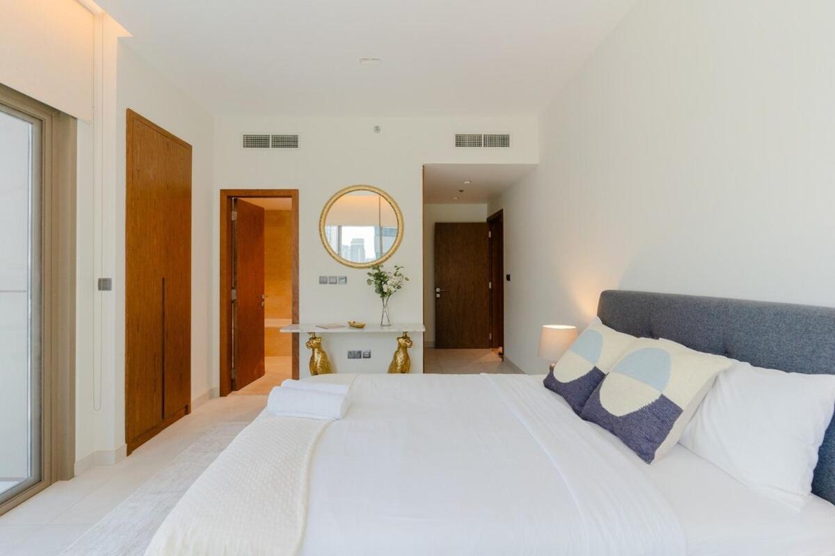 Stylish And Roomy 1br Marina View Fits 3 Apartment Dubai