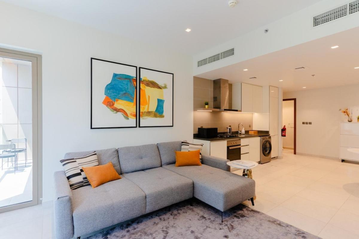 Apartment Stylish And Roomy 1br Marina View Fits 3