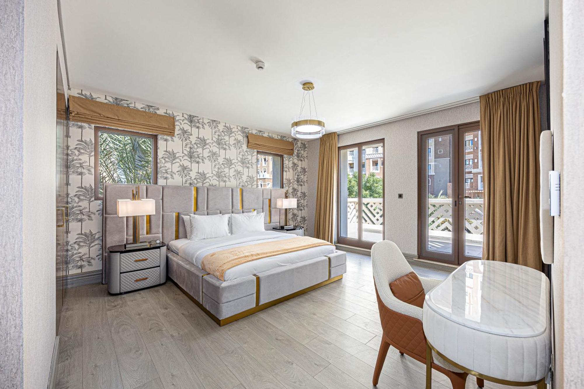 Villa Lux 5-br With Ocean View - Palm Jumeriah Dubai