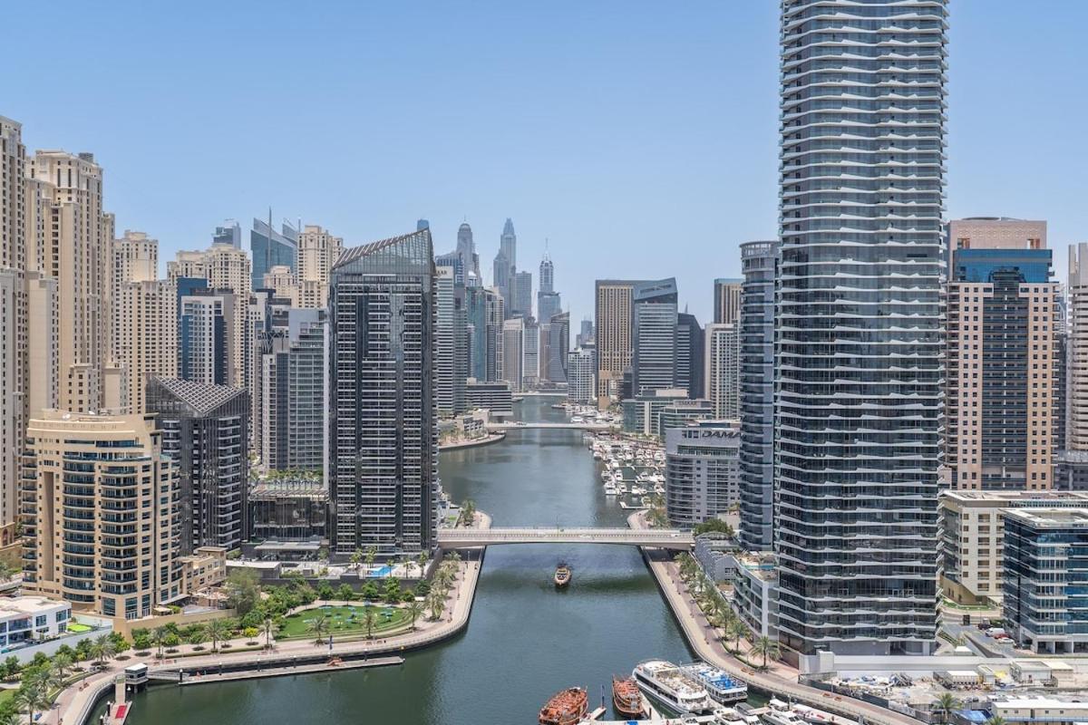 Airy And Cozy 2-bedroom With Marina Views In Dec Tower 2 *