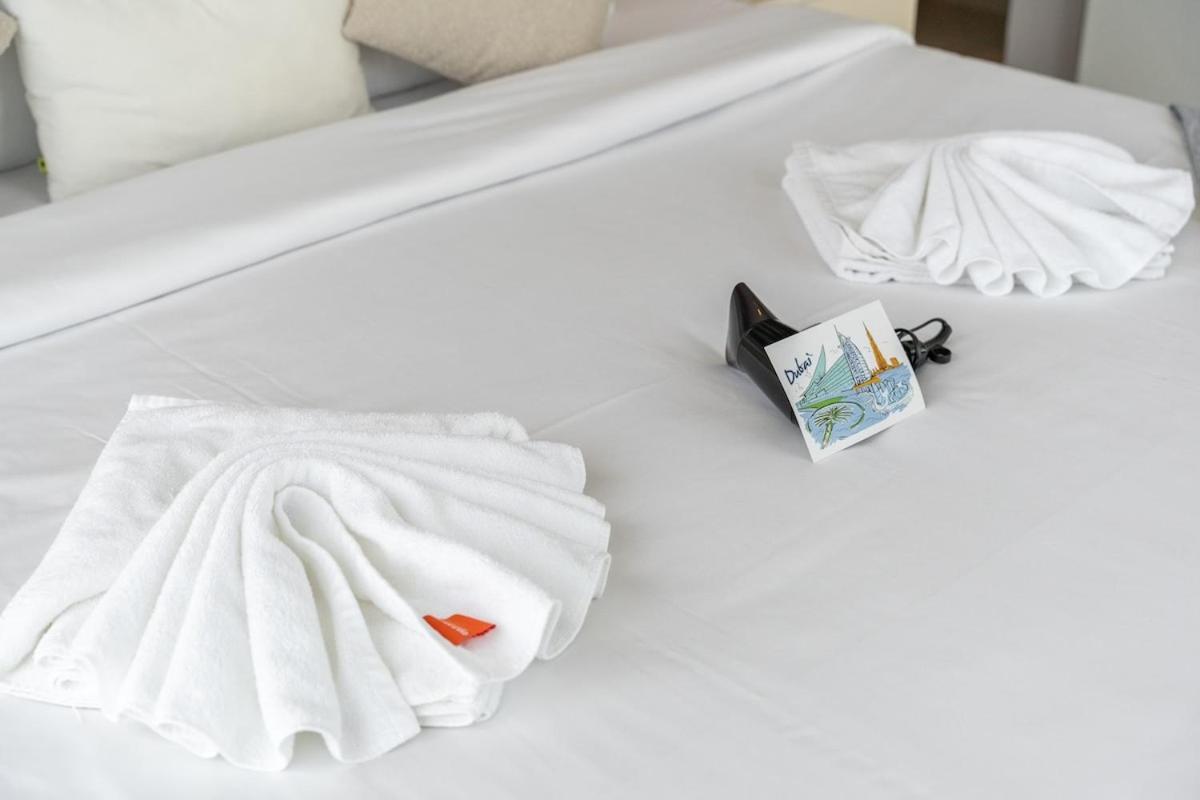Airy And Cozy 2-bedroom With Marina Views In Dec Tower 2 Apartment *