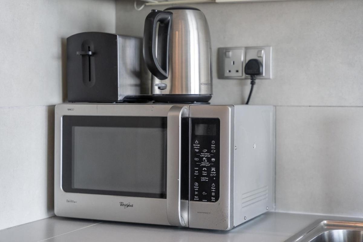 Apartment Airy And Cozy 2-bedroom With Marina Views In Dec Tower 2 *