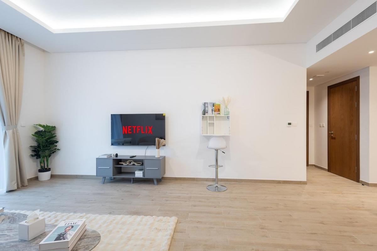Apartment Luxe 1br In Citywalk With Pool Balcony & *