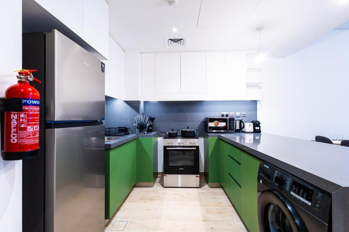 Luxe 1br In Citywalk With Pool Balcony & Dubai