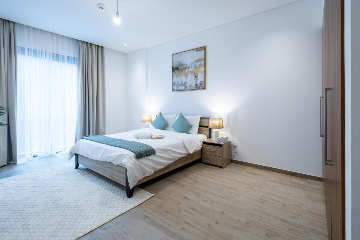 Luxe 1br In Citywalk With Pool Balcony &