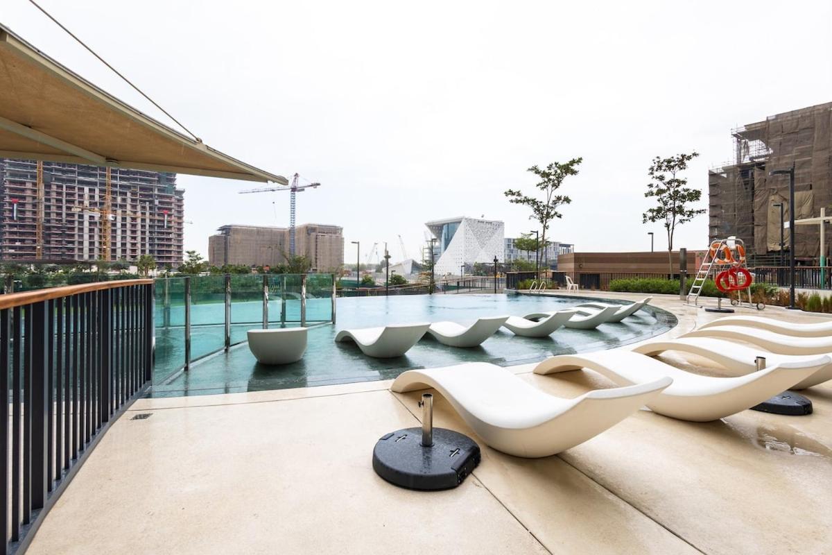Luxe 1br In Citywalk With Pool Balcony & Apartment *