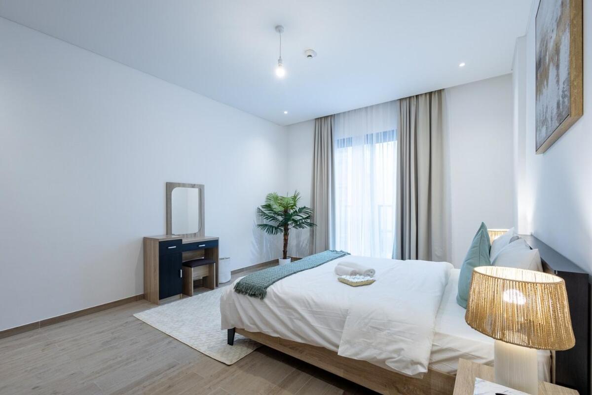 Luxe 1br In Citywalk With Pool Balcony & Apartment