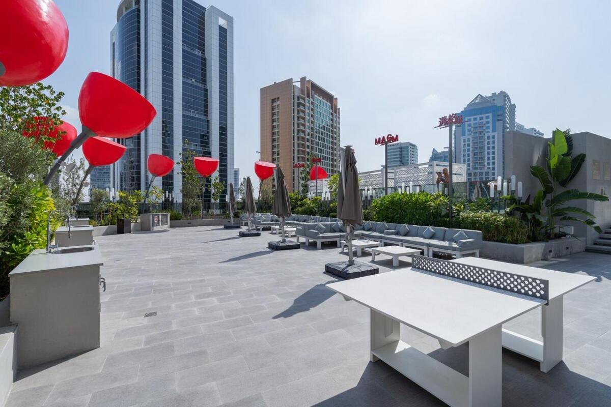 Apartment Vogue Mag318 Downtown - Pool View And Walkable To Burj Khalifa And The Mall *
