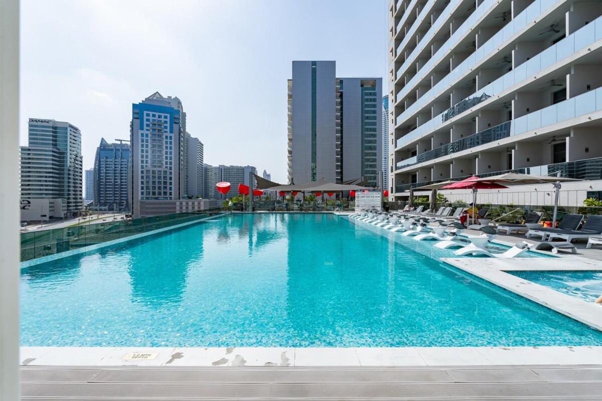 Vogue Mag318 Downtown - Pool View And Walkable To Burj Khalifa And The Mall Dubai