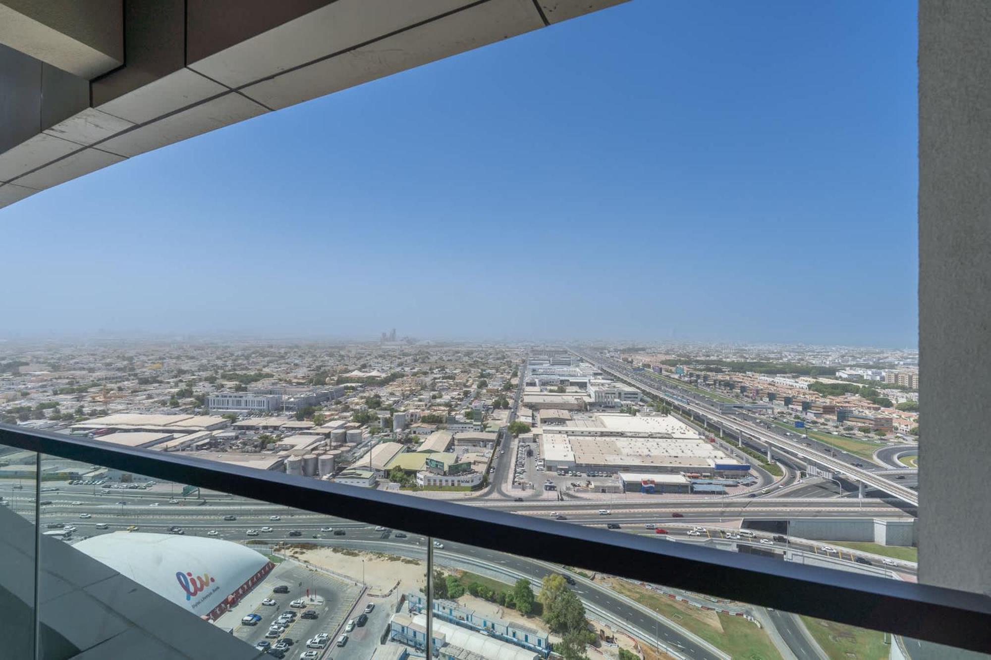 Modern Cozy 2-bedroom Perfect For Family In Business Bay Dubai