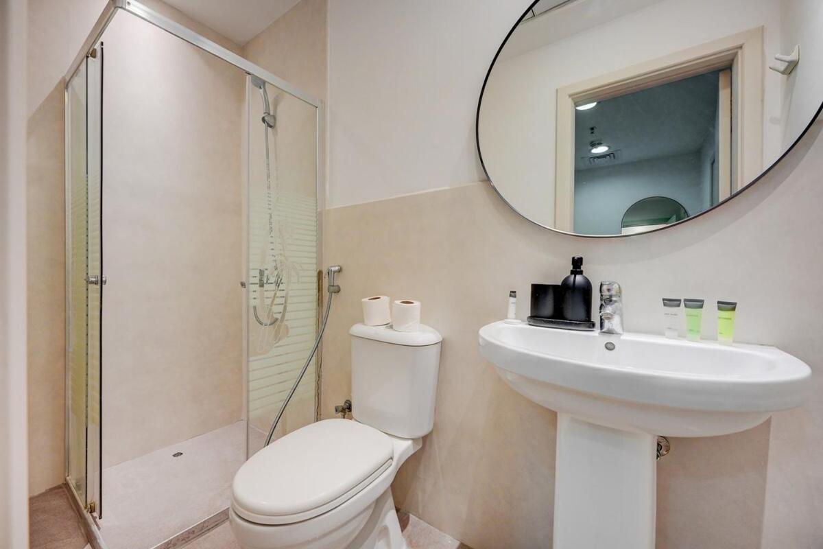 Luxurious 4-bedroom Perfect For Families In Marina * Dubai