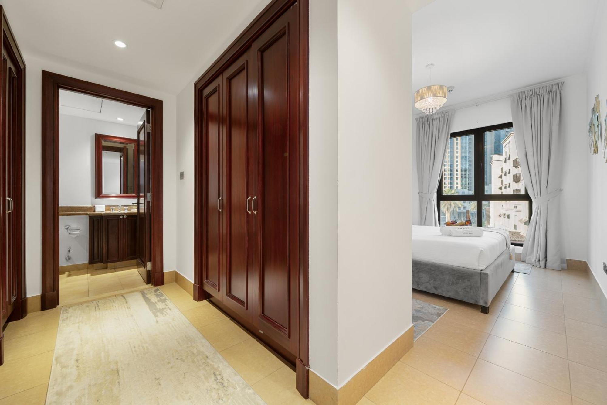 Burj Khalifa View - Zanzabeel Downtown Apartment