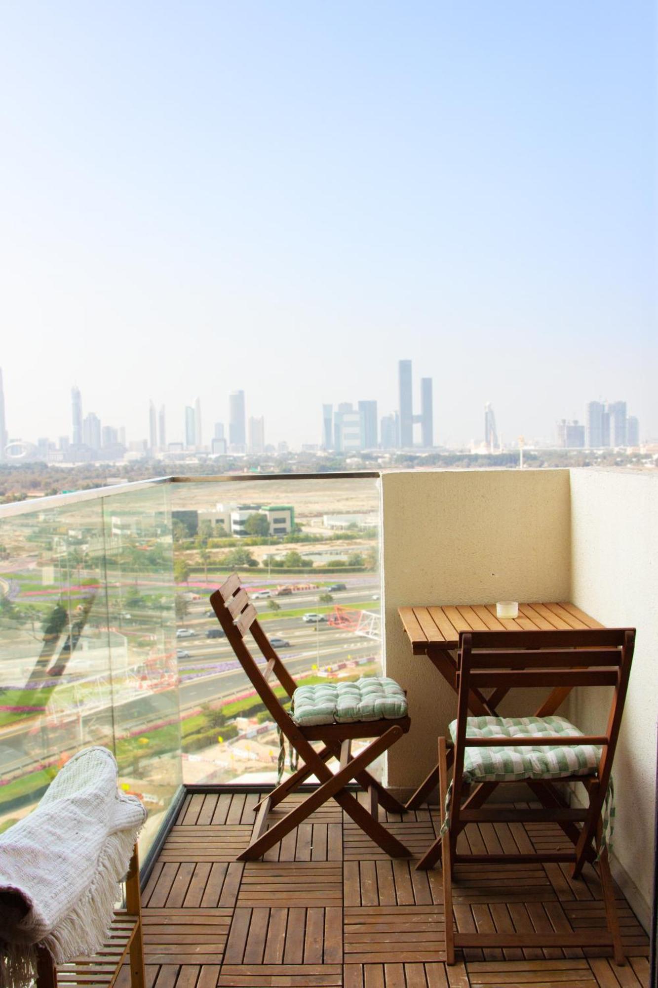 Modern 15mins Away From World Trade Center * Dubai