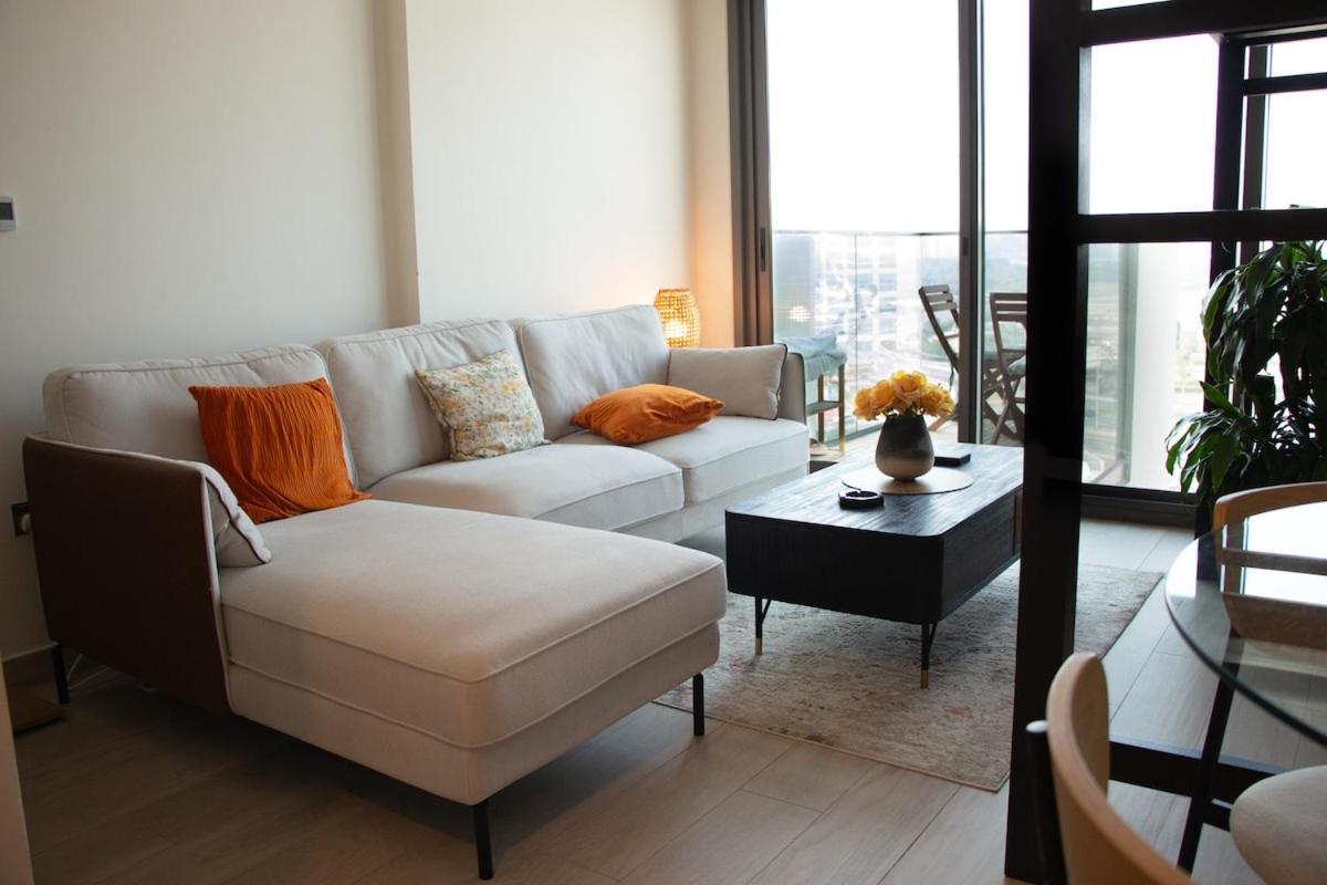 Modern 15mins Away From World Trade Center